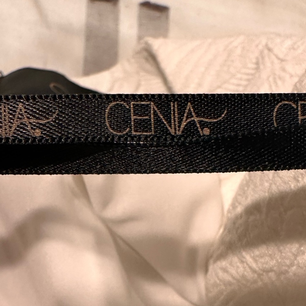 CENIA NEW YOUK SIZE 10 women’s Elegant White Dress - Picture 8 of 11